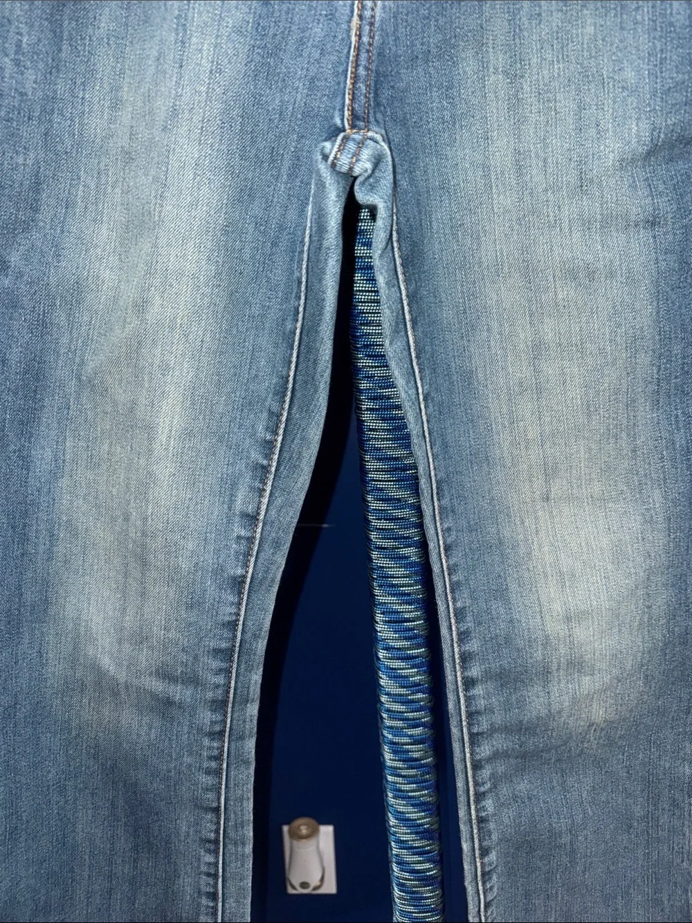The Children’s Place- Boys Blue Faded Bootcut Jeans Size 12
